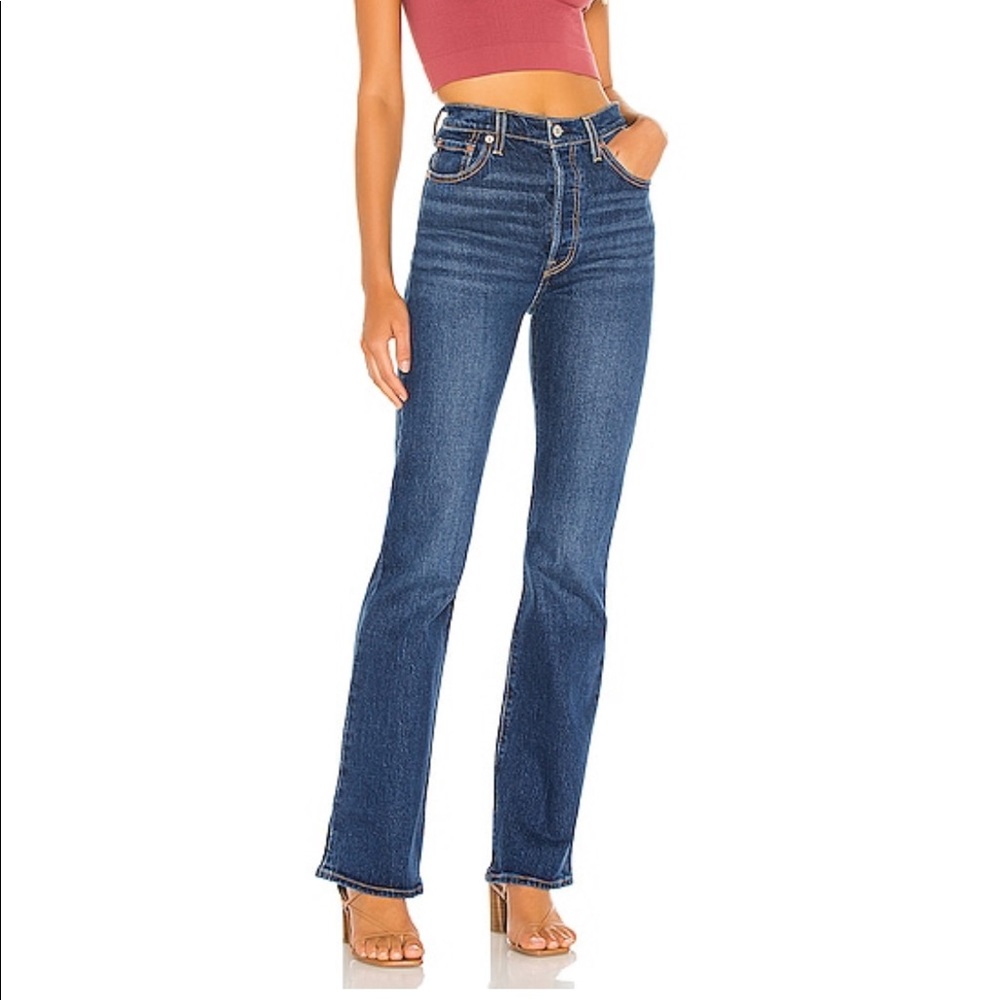 Levi’s Ribcage Boot Jeans